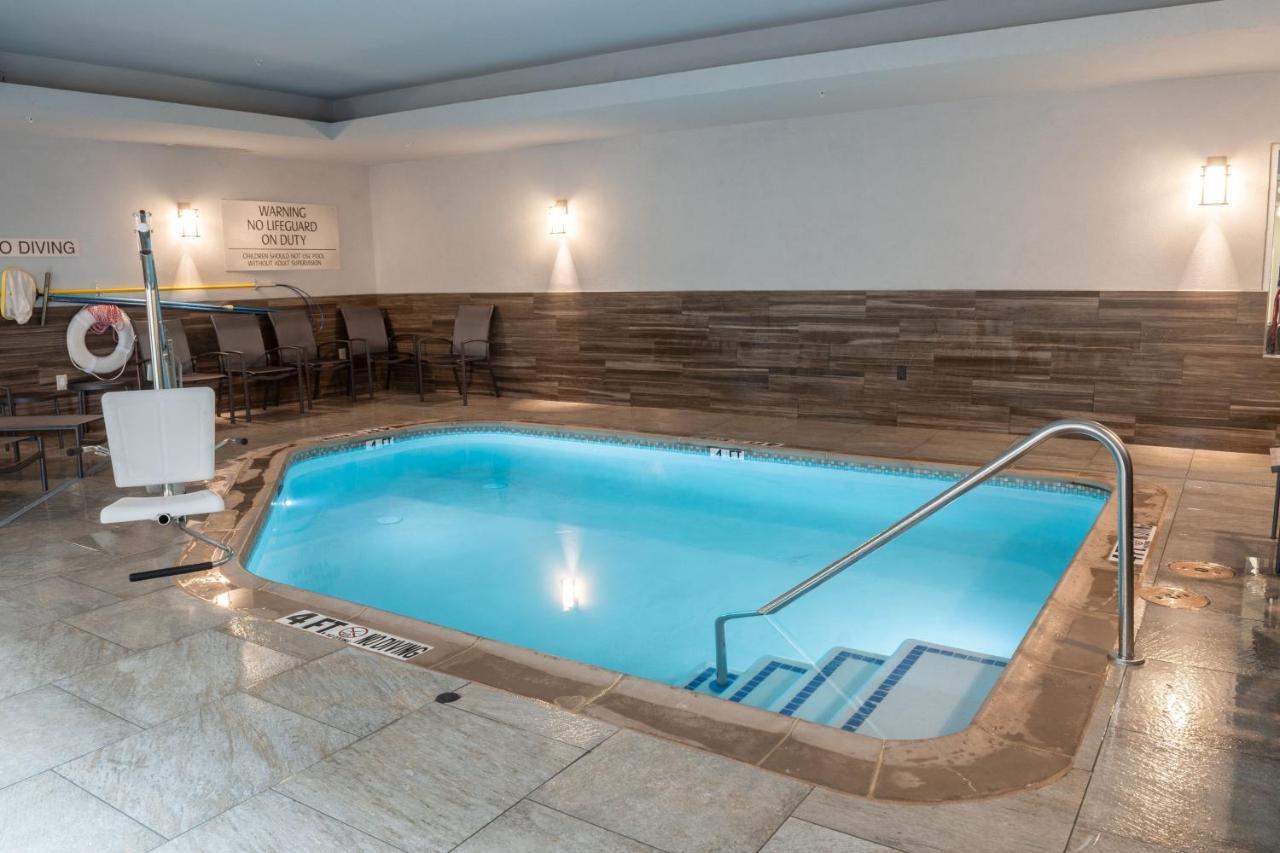 Fairfield Inn & Suites Denton Luaran gambar
