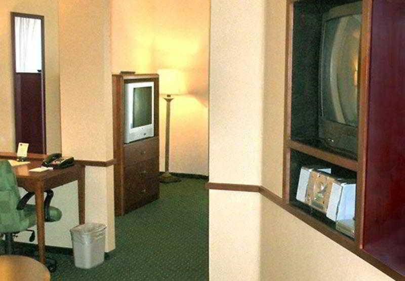 Fairfield Inn & Suites Denton Luaran gambar