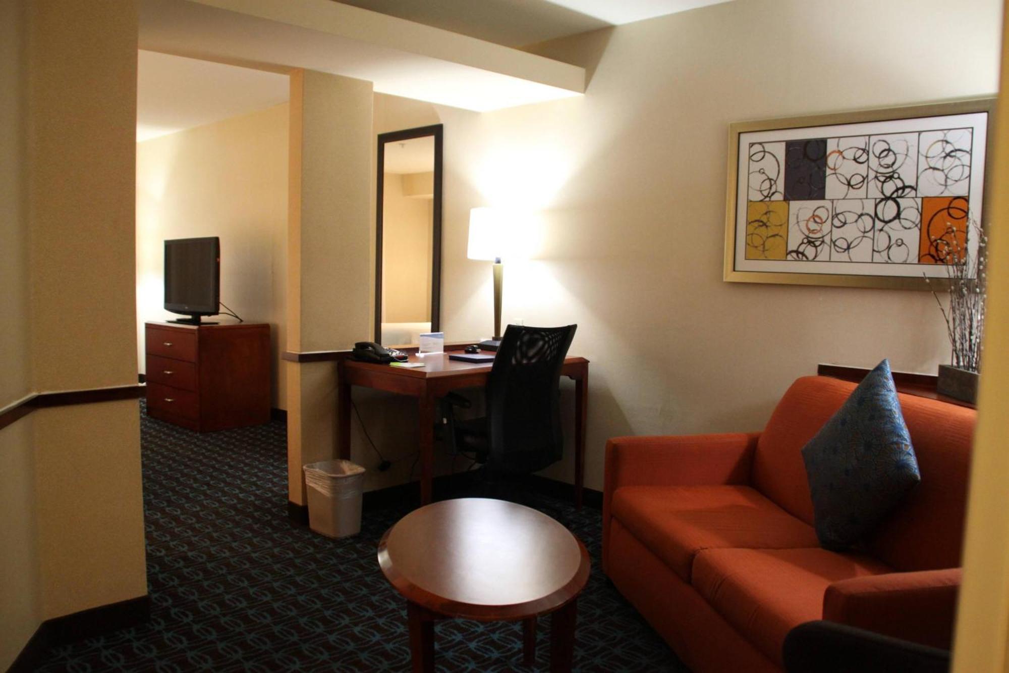 Fairfield Inn & Suites Denton Luaran gambar