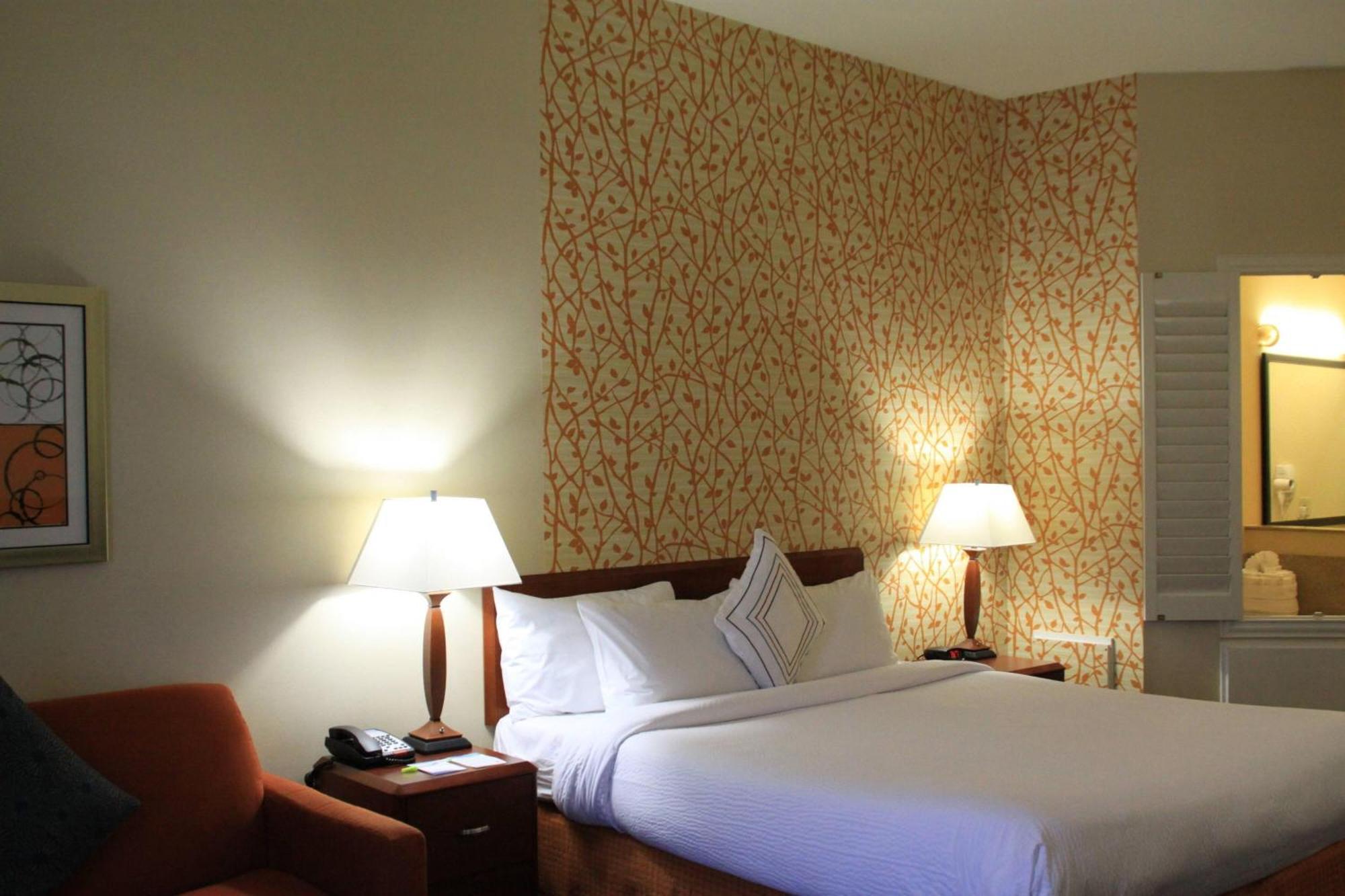 Fairfield Inn & Suites Denton Luaran gambar