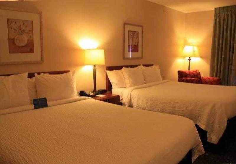 Fairfield Inn & Suites Denton Luaran gambar